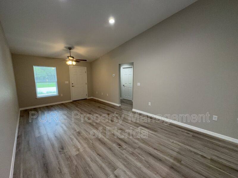 House for rent at 13915 SW 64th Terrace Rd #1, Ocala, FL 34473