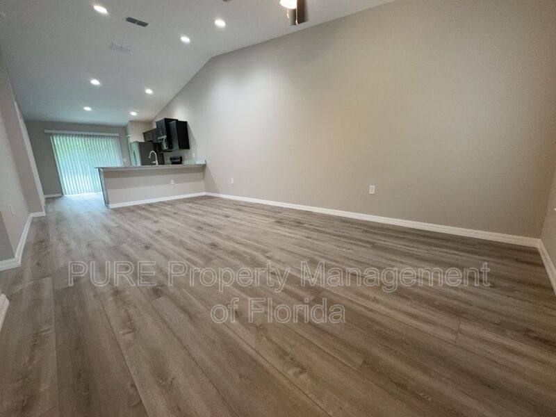 House for rent at 13915 SW 64th Terrace Rd #1, Ocala, FL 34473