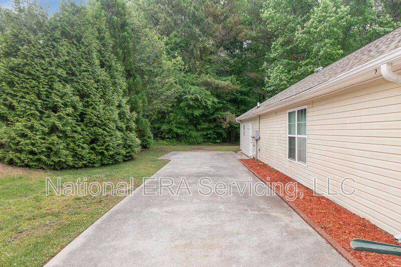 House for rent at 121 Breckenridge Pointe, Temple, GA 30179