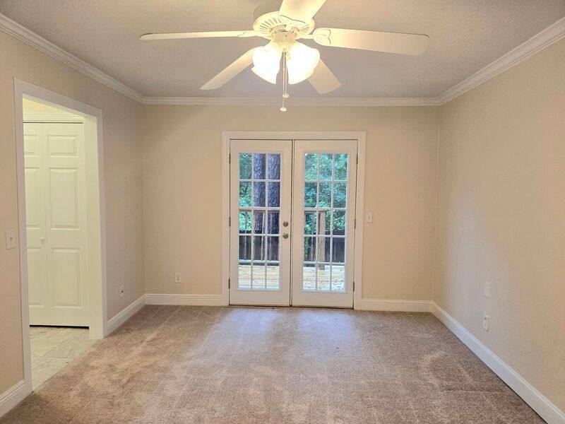 House for rent at 10017 Foxrun Rd, Pensacola, FL 32514