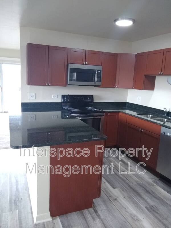 Apartment for rent at 9957 S Cicero #308, Oak Lawn, IL 60453