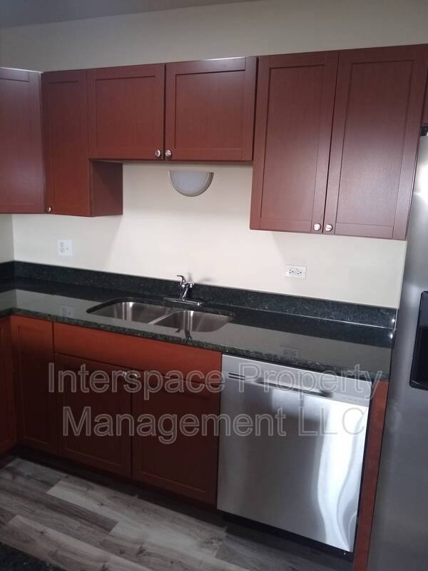 Apartment for rent at 9957 S Cicero #308, Oak Lawn, IL 60453