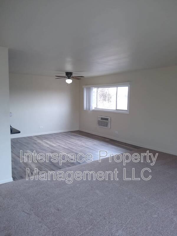Apartment for rent at 9957 S Cicero #308, Oak Lawn, IL 60453