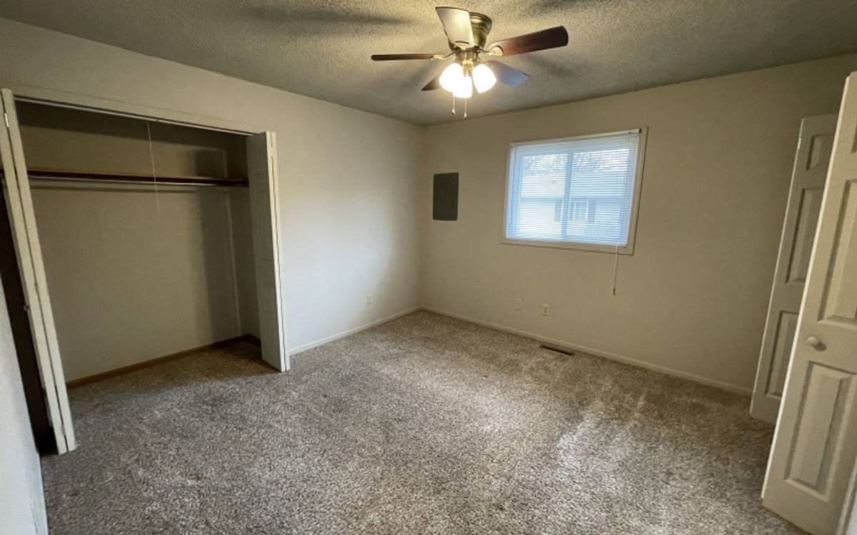 Apartment for rent at 407 E Dale St, Springfield, MO 65803