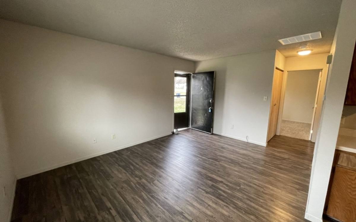 Apartment for rent at 407 E Dale St, Springfield, MO 65803