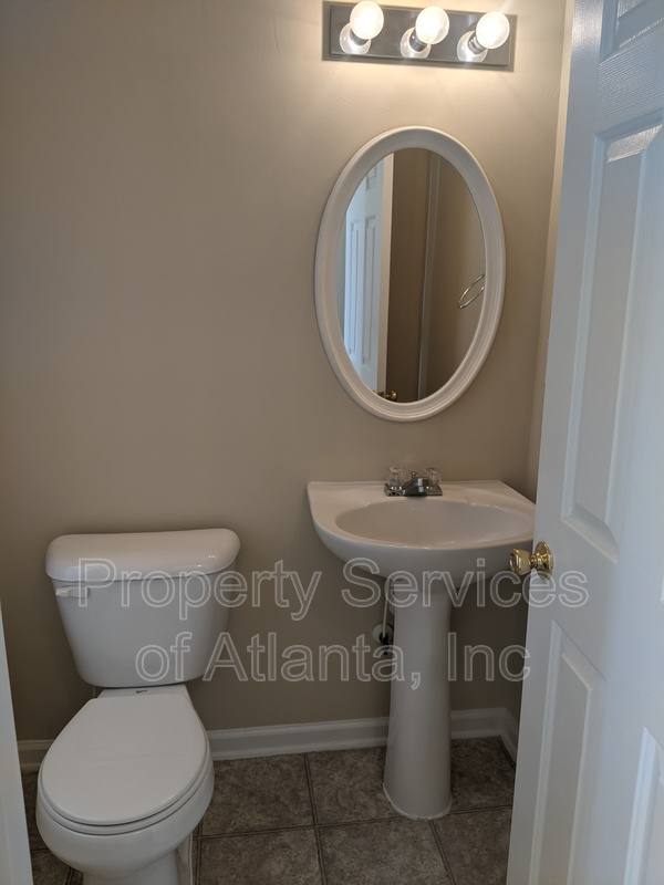 House for rent at 416 Townsend Bend, Stockbridge, GA 30281