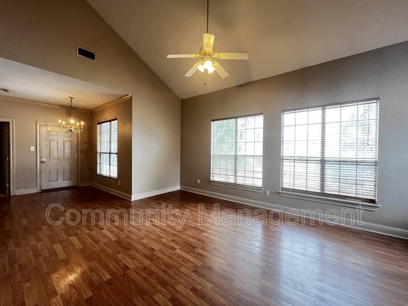Condo for rent at 710 E Boyd Dr #1008, Baton Rouge, LA 70808