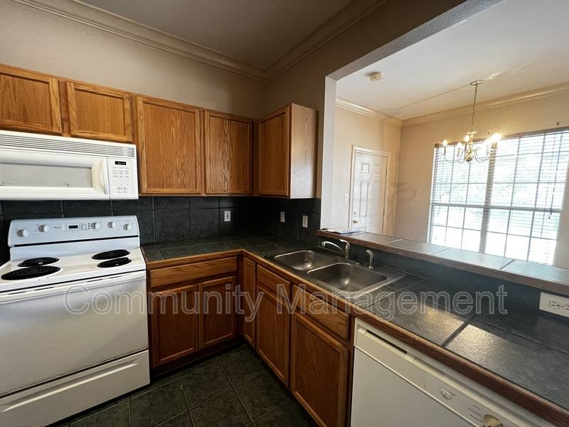 Condo for rent at 710 E Boyd Dr #1008, Baton Rouge, LA 70808