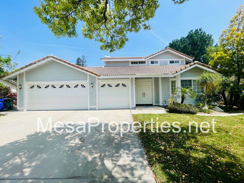 House for rent at 2407 N Sycamore Ave, Rialto, CA 92377