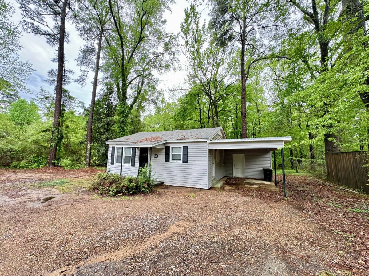House for rent at 1521 Cooktown Rd, Ruston, LA 71270