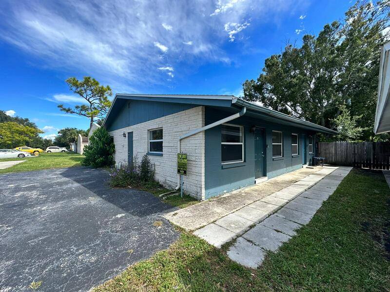 Apartment for rent at 3716 137th Ave N -a, Largo, FL 33771