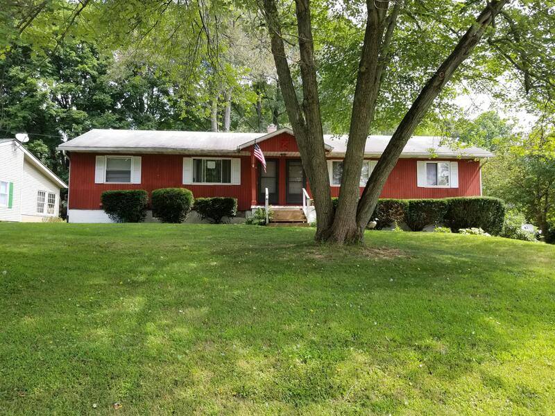 Townhouse for rent at 1443 Mac, Stow, OH 44224