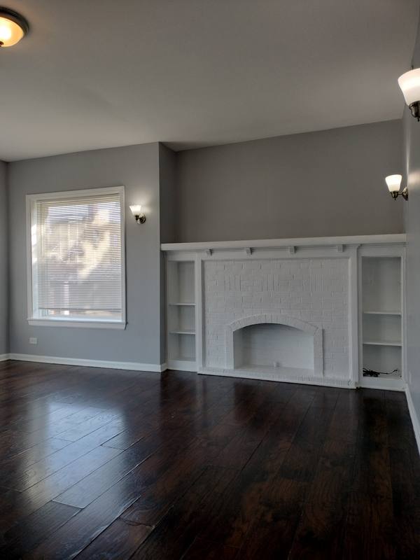 Apartment for rent at 2525 E 72nd Place #2, Chicago, IL 60649