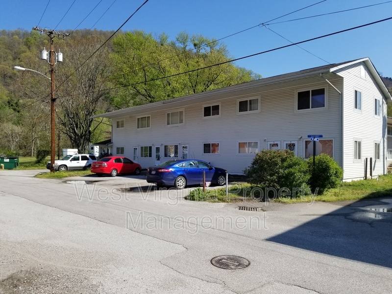 Apartment for rent at 130 Elm St #2, East Bank, WV 25067