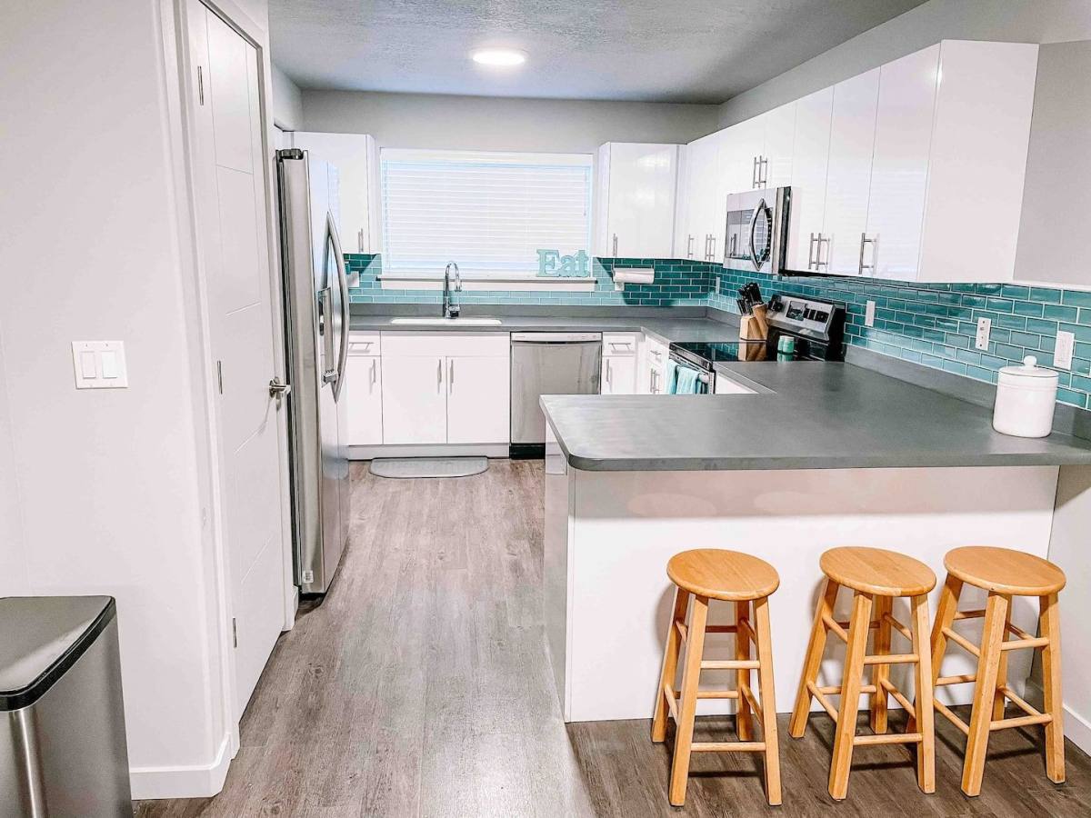 Apartment for rent at 675 S 100 W, Springville, UT 84663
