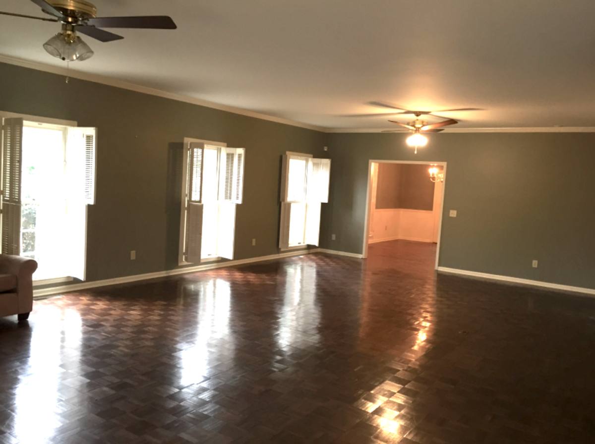 House for rent at 1180 E University Dr, Auburn, AL 36830