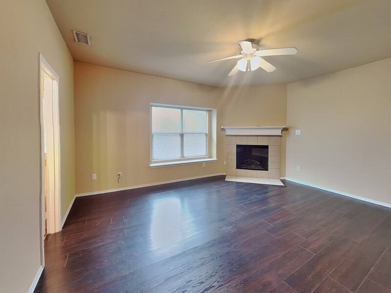 House for rent at 629 Saddleway Dr, Fort Worth, TX 76179