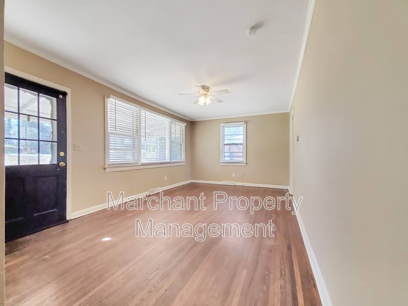 House for rent at 625 Old Augusta Rd, Greenville, SC 29605