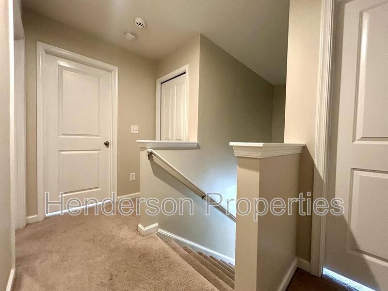 House for rent at 5309 Merwyn Ave, Charlotte, NC 28215