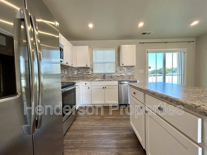 House for rent at 5309 Merwyn Ave, Charlotte, NC 28215