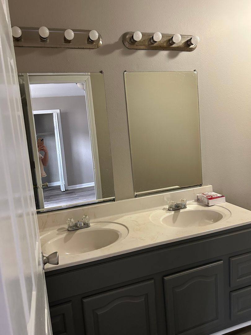 Apartment for rent at 200 E Oak St, Rossville, GA 30741