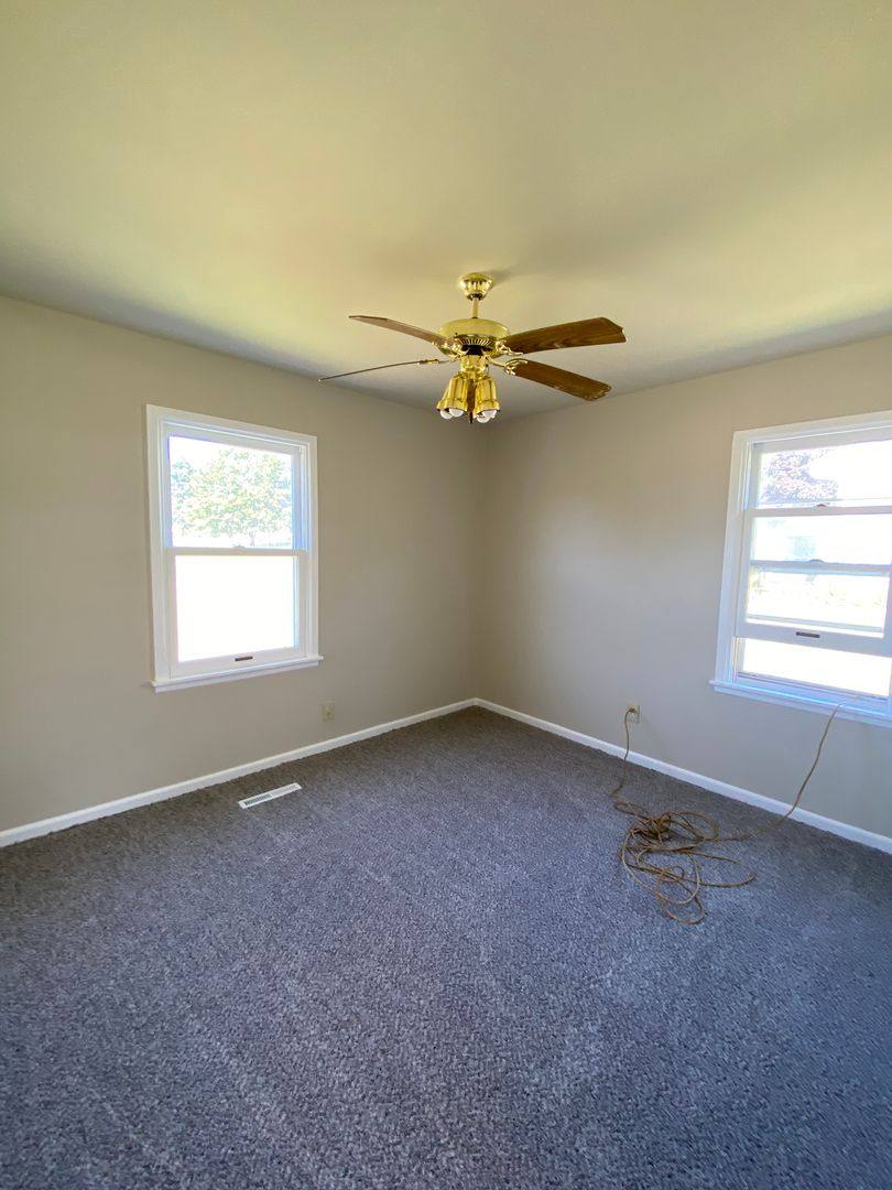 House for rent at 702 E 20th St S, Newton, IA 50208