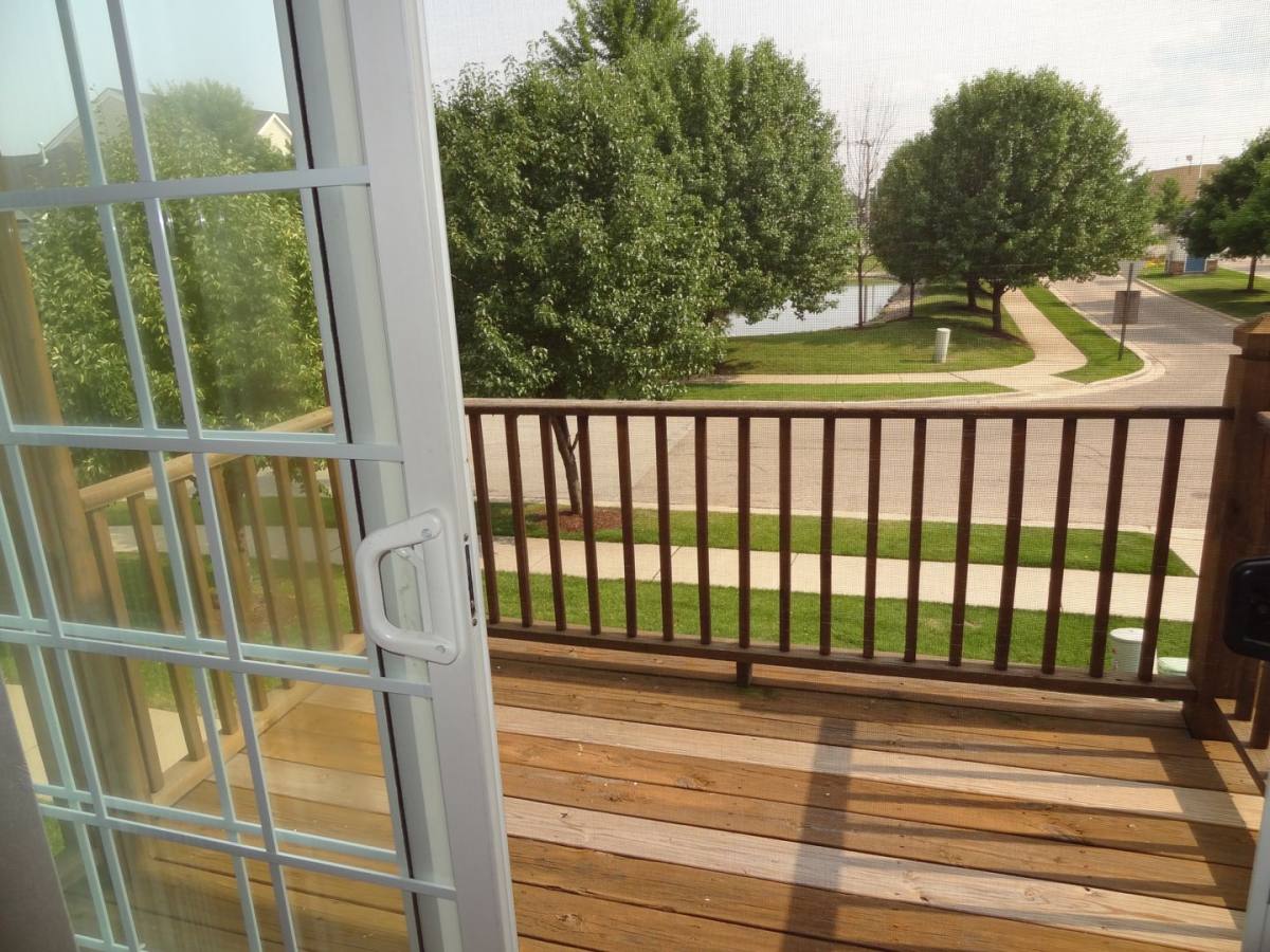 House for rent at 131 Enclave Circle #C, Bolingbrook, IL 60440