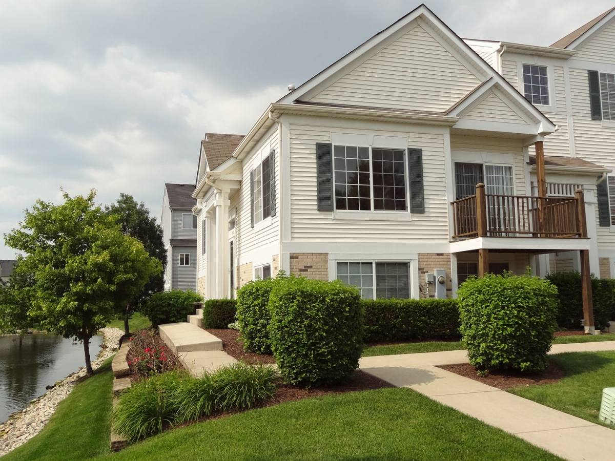 House for rent at 131 Enclave Circle #C, Bolingbrook, IL 60440