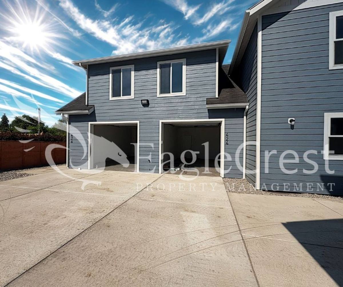 Apartment for rent at 420-426 Ankeny St, Walla Walla, WA 99362