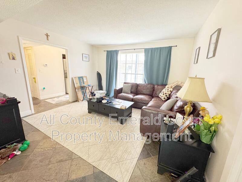 Apartment for rent at 105 Country Club Dr, Niceville, FL 32578