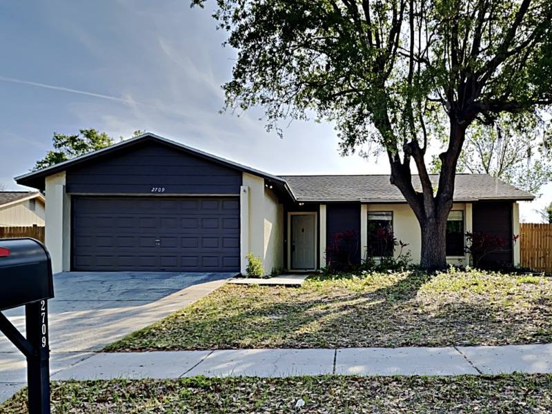 House for rent at 2709 Manor Hill Dr, Brandon, FL 33511