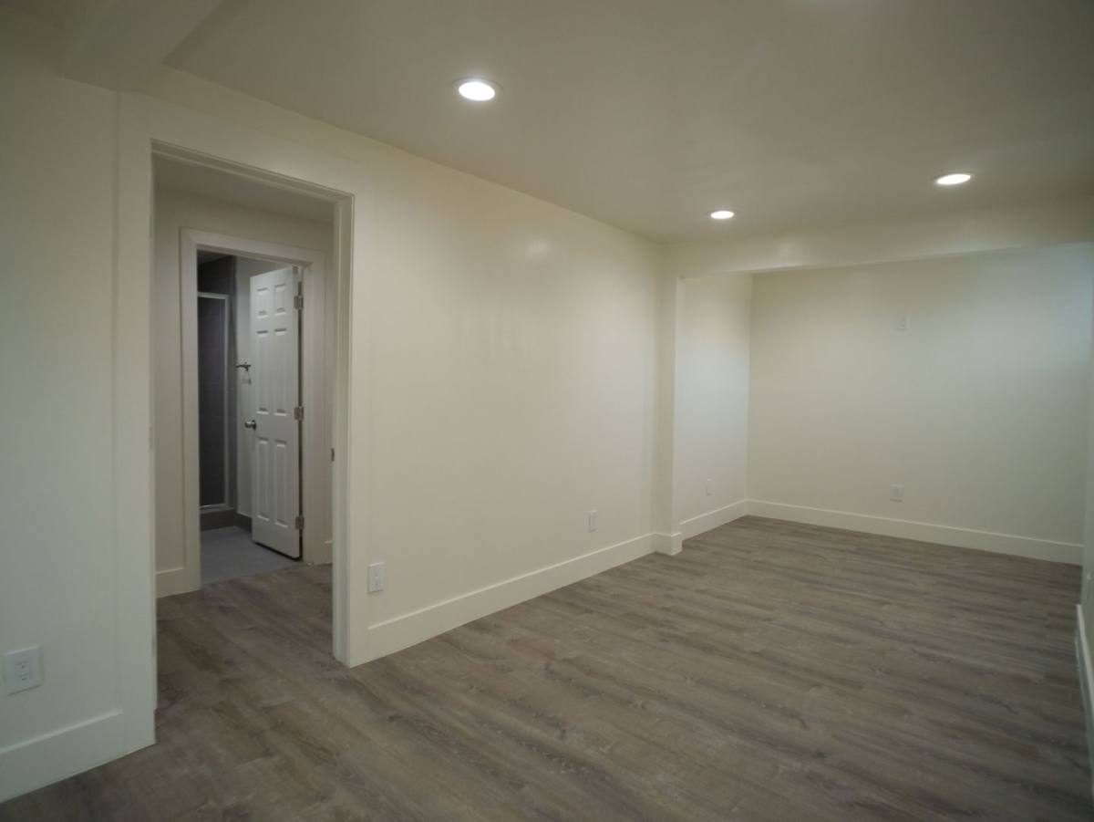 Apartment for rent at 122 E Plaza Blvd, National City, CA 91950
