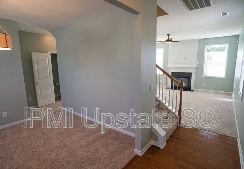 House for rent at 218 Marefair Lane, Simpsonville, SC 29680