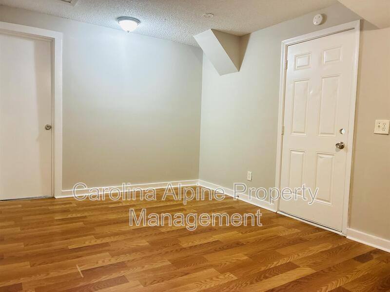 House for rent at 407 Digh St, Gastonia, NC 28052