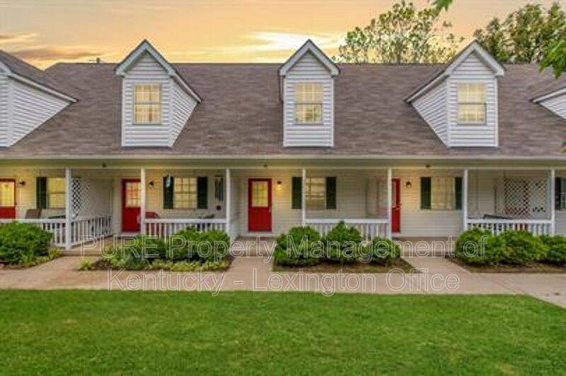 Townhouse for rent at 263 Centennial Dr #2D, Frankfort, KY 40601