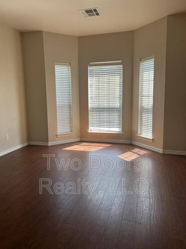 House for rent at 2321 SW 94th St, Oklahoma City, OK 73159
