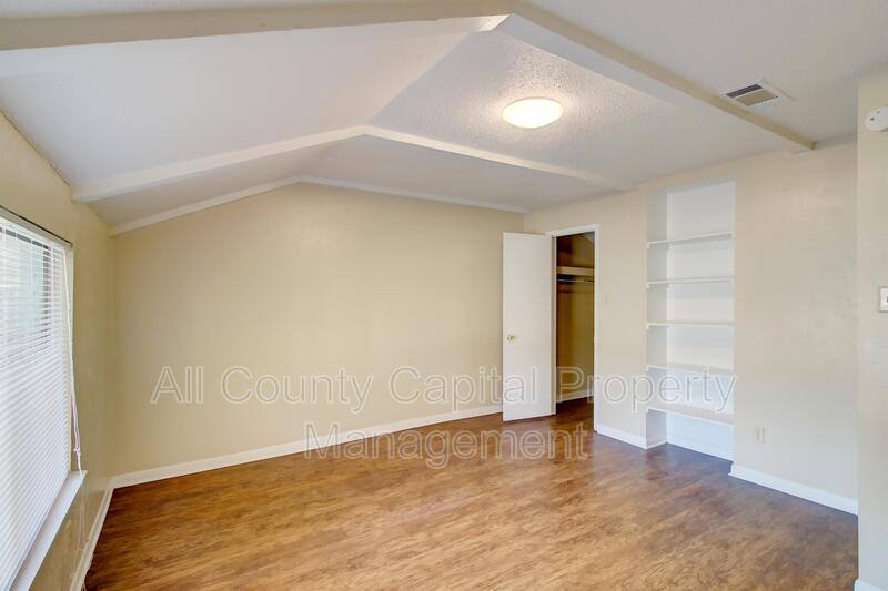 Apartment for rent at 3800 Allegro Lugar #3, Austin, TX 78749