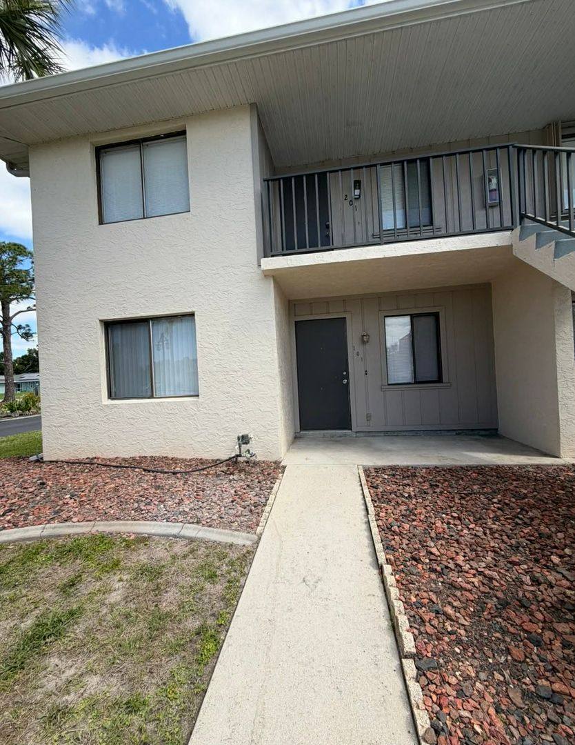 Apartment for rent at 22523 Westchester Blvd, Punta Gorda, FL 33980