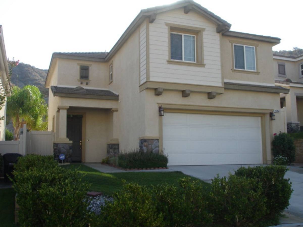 House for rent at 29454 Shannon Court, Canyon Country, CA 91387