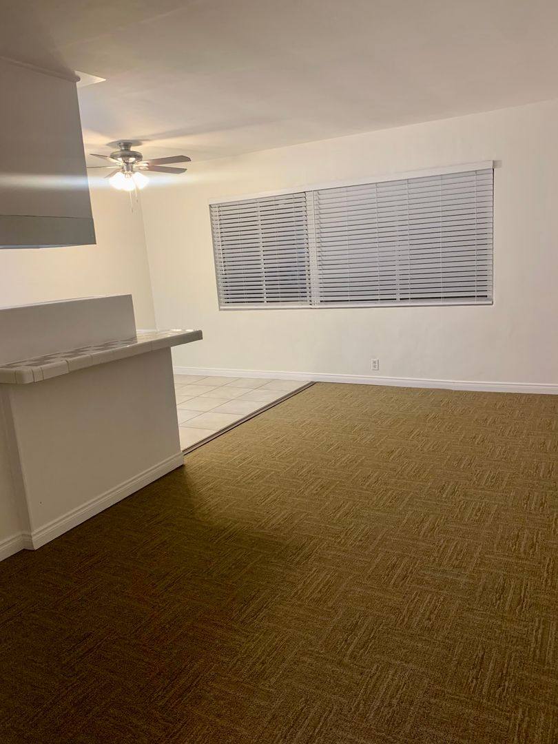 Apartment for rent at 6290 Cherry Ave, Long Beach, CA 90805