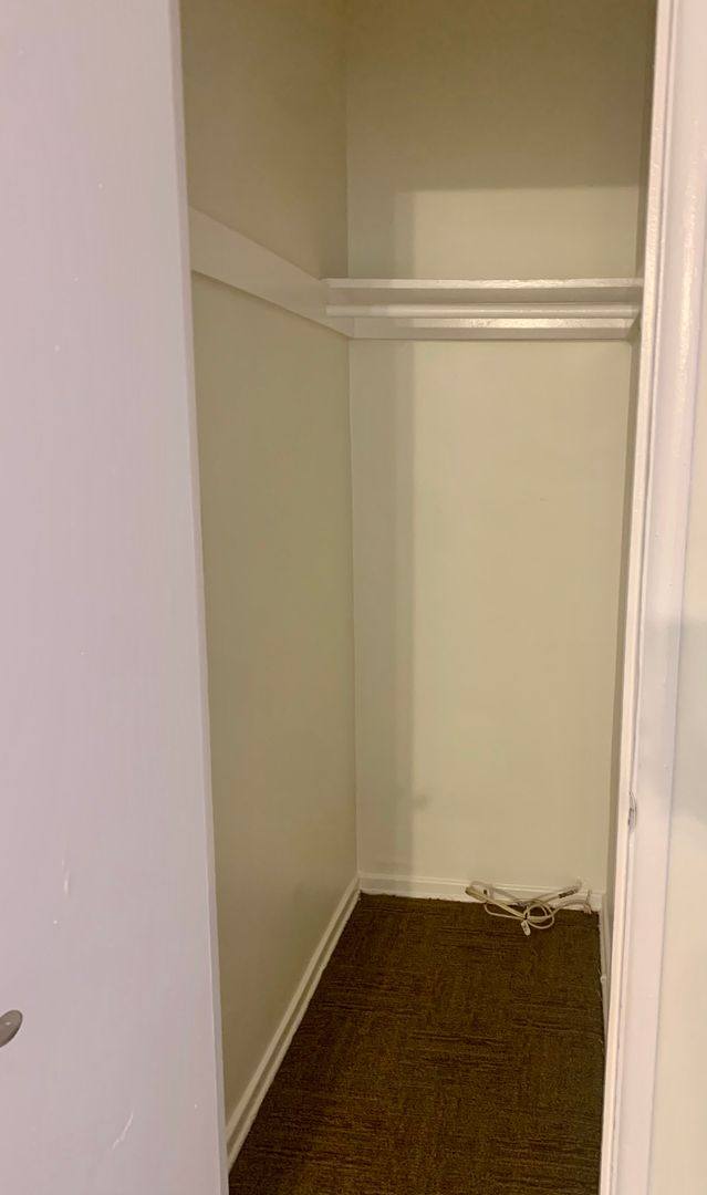 Apartment for rent at 6290 Cherry Ave, Long Beach, CA 90805