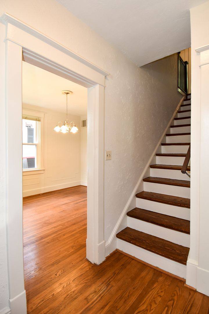 House for rent at 633 24th St S, Arlington, VA 22202