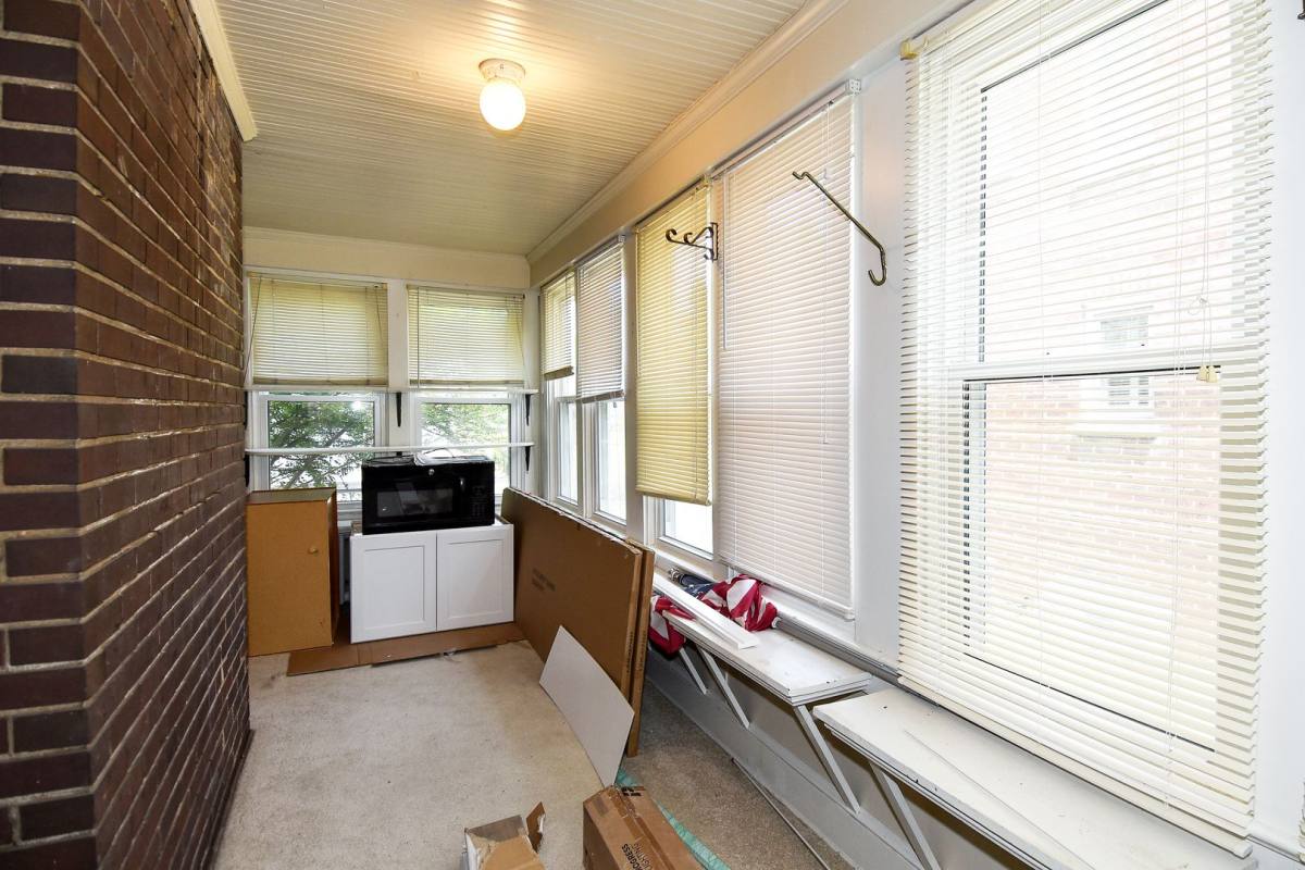 House for rent at 633 24th St S, Arlington, VA 22202