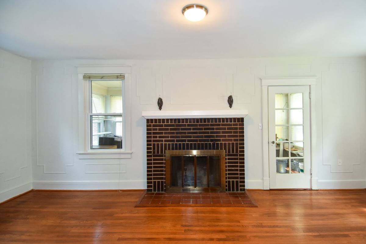 House for rent at 633 24th St S, Arlington, VA 22202