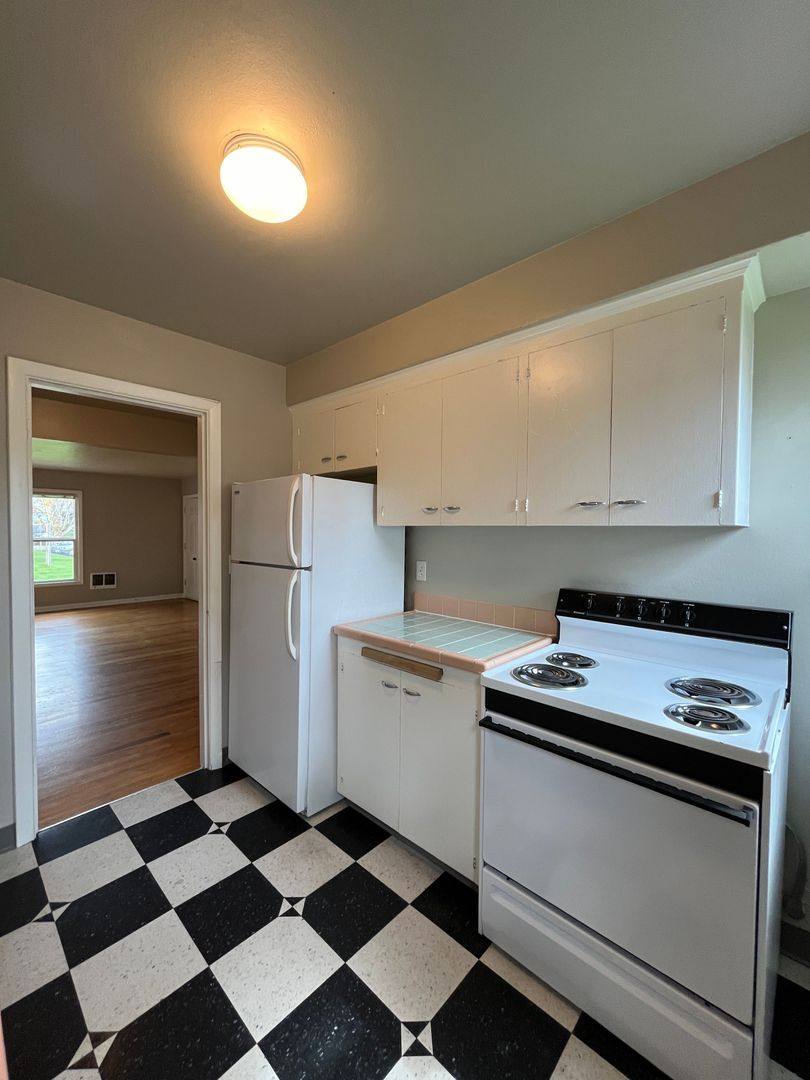 Apartment for rent at 1430 NE Mason St, Portland, OR 97211