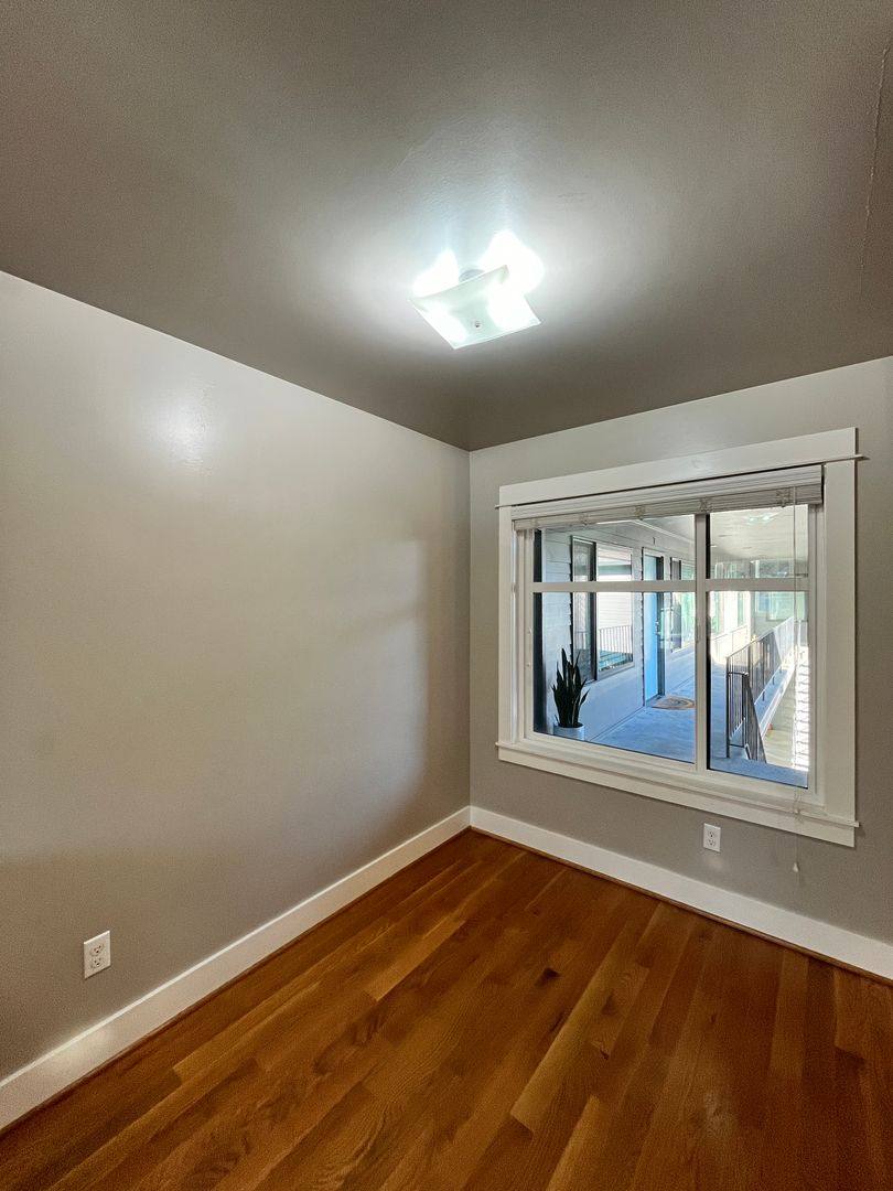 Apartment for rent at 3101 SE Morrison St, Portland, OR 97214