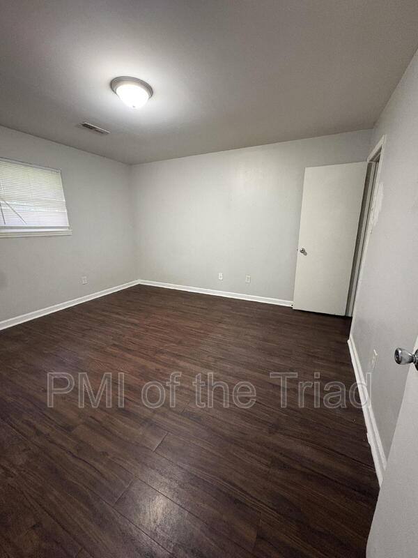 Apartment for rent at 1600 Oak Croft Court #D, Winston Salem, NC 27107