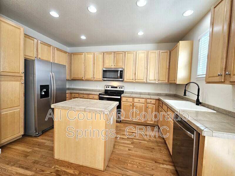 Townhouse for rent at 847 Weber Ridge Point, Colorado Springs, CO 80903