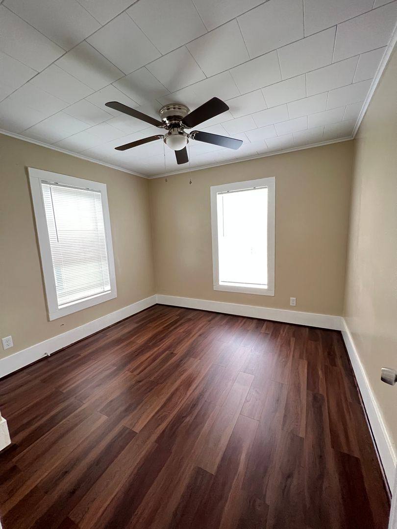 Apartment for rent at 7213 Terrell St, Groves, TX 77619