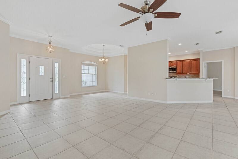 House for rent at 3 Burning View Lane, Palm Coast, FL 32137